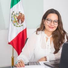 Vanessa Barahona deja la secretaría de Turismo por razones personales y es sustituida por Lorena Rubí Meza López
