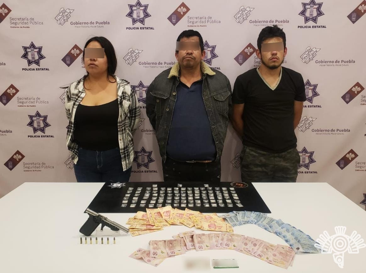 Detiene Policía Estatal a tres presuntos narcomenudistas de Tehuacán