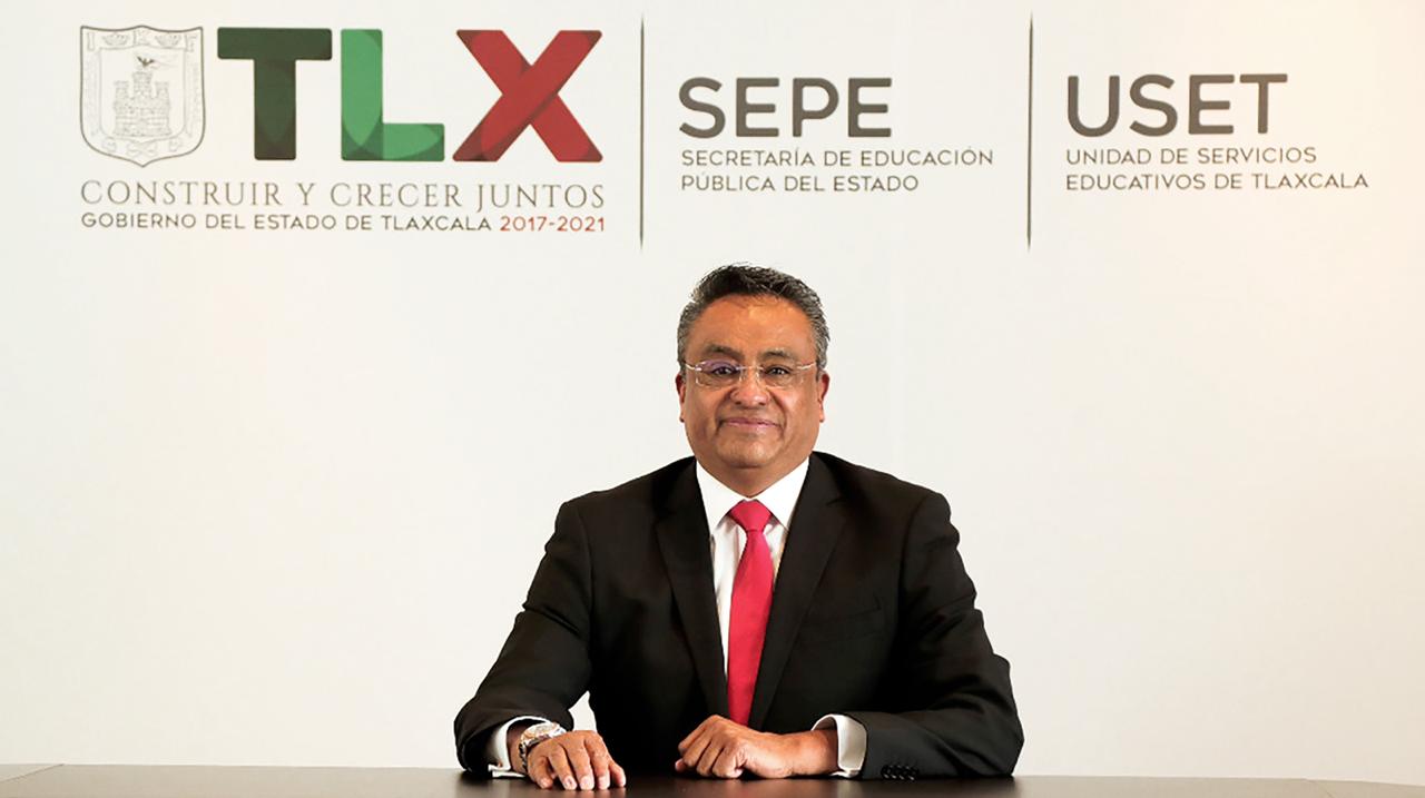 Roberto Lima Morales, nuevo titular de la SEP en Tlaxcala, anunció Marco Mena