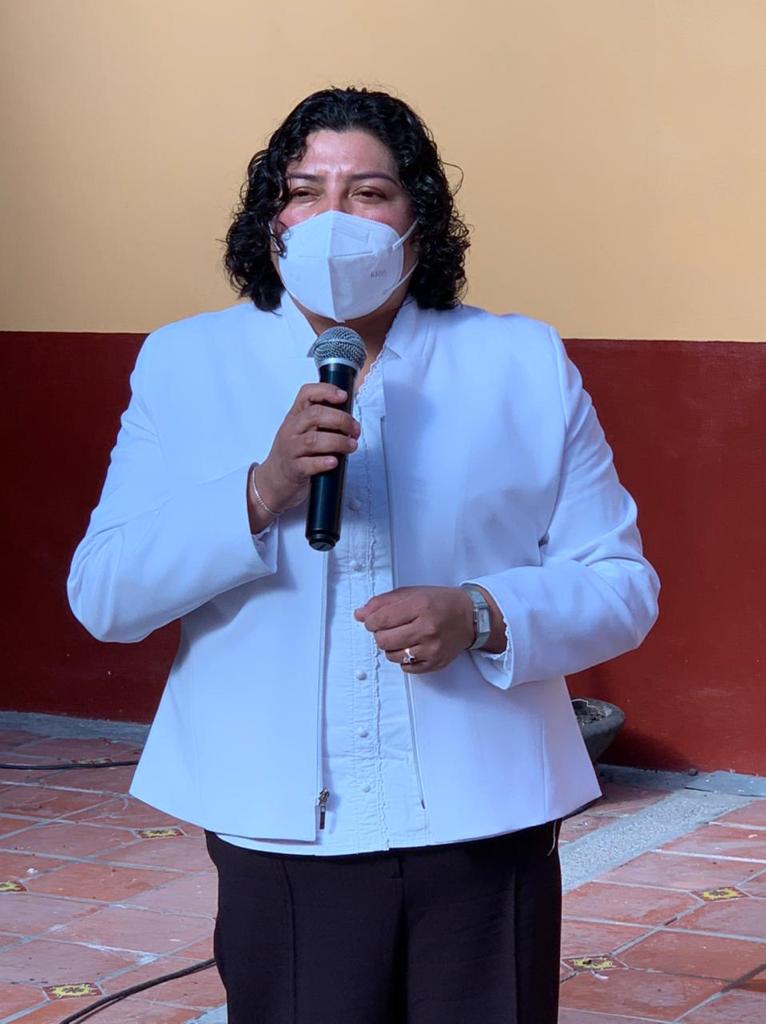 Obras deportivas, en el Hospital General y zócalo de San Andres Cholula, anunció Karina Pérez este miércoles