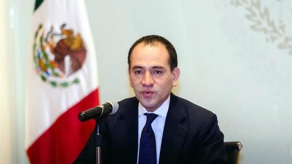 No compramos vacunas “de segunda” contra Covid: Herrera