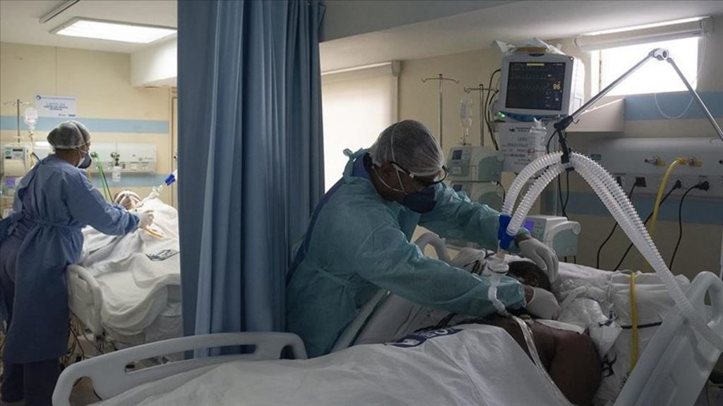 Brasil supera los 9 millones de casos de COVID-19