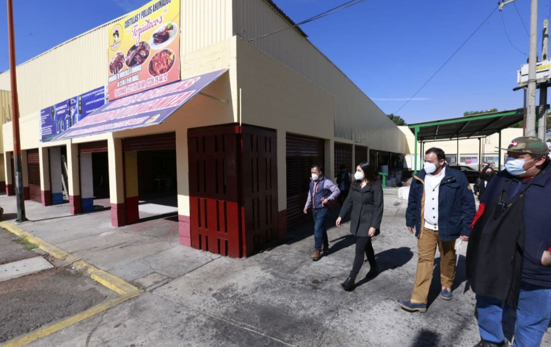 Ayuntamiento de Puebla avanza 69% en rehabilitación de 17 mercados