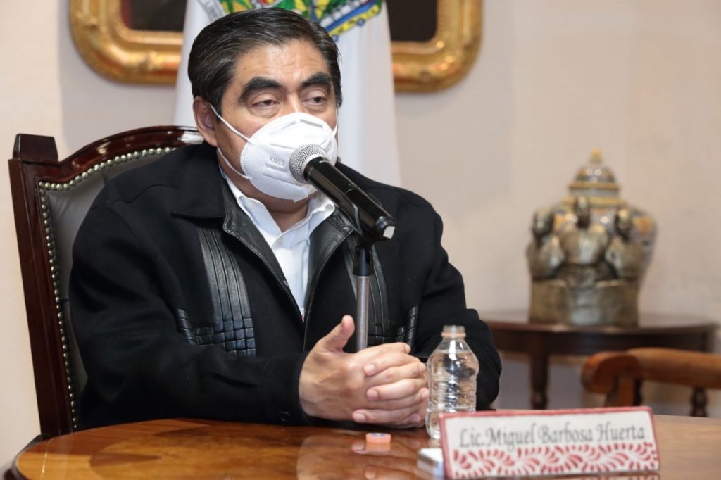 Reflexionen si cuentan con verdadera aceptación social, pide Miguel Barbosa a los aspirantes a puestos de elección popular