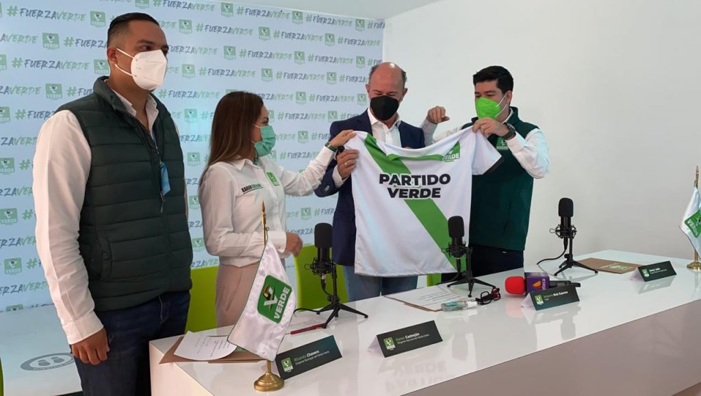 Video desde Puebla: Presenta el PVEM a “El Capi” Ruiz Esparza como candidato a la alcaldía capitalina de Puebla