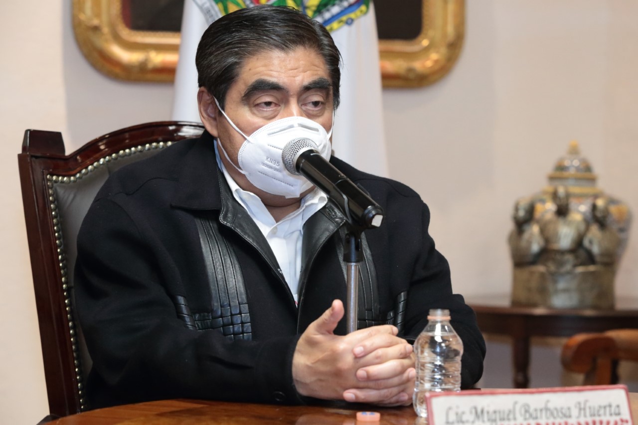 Al regularizar los predios, el gobierno de Puebla apoya a los que menos tienen, reiteró el gobernador Barbosa