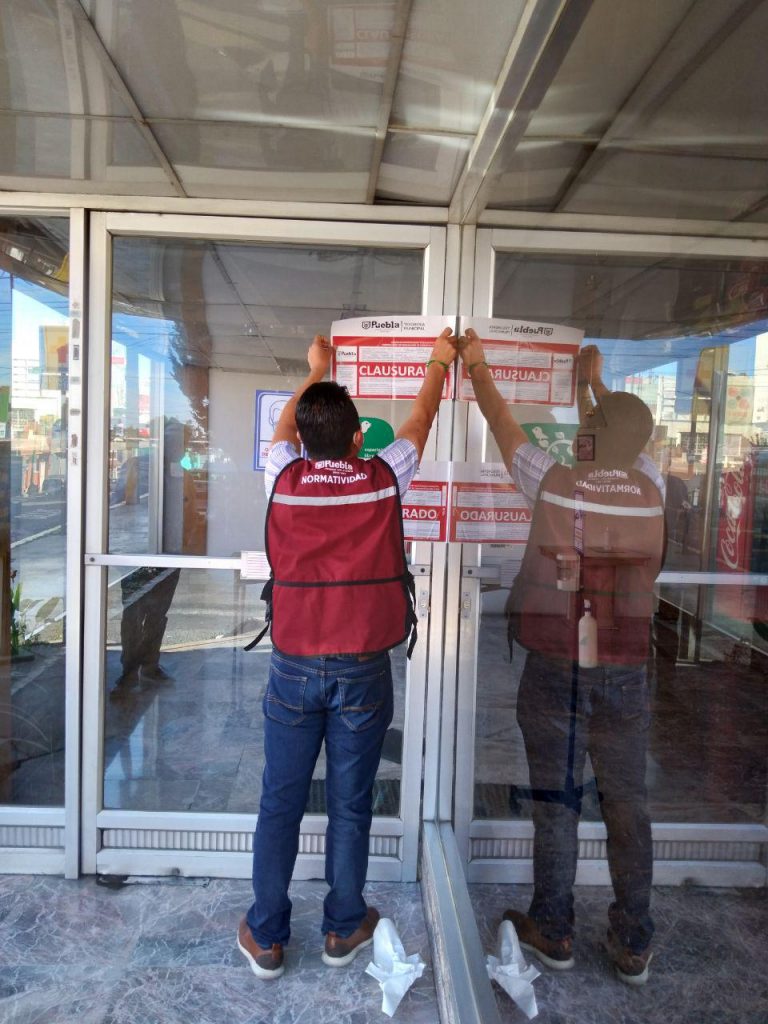 Normatividad municipal clausura ocho establecimientos por falta de documentación