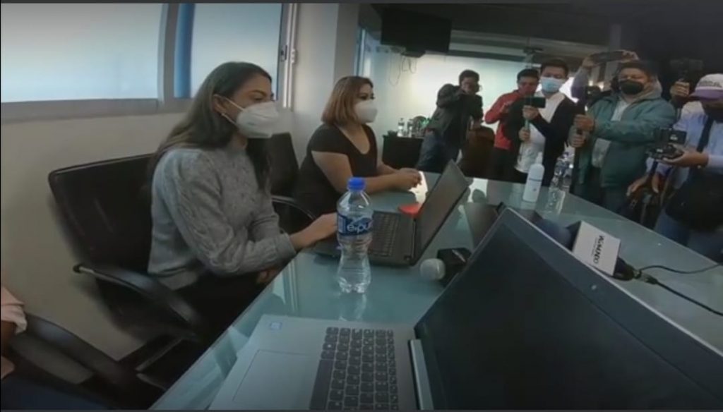 En Huauchinango asaltan casa del dirigente estatal del PRD, Carlos Martínez