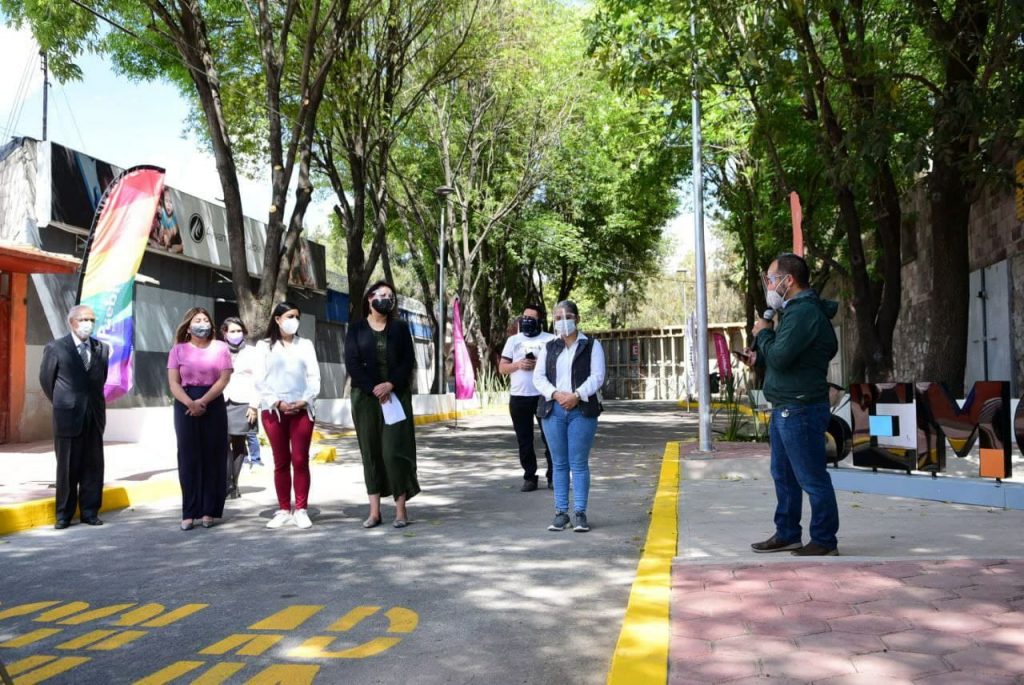 Ayuntamiento de Puebla mejora zona peatonal del BINE