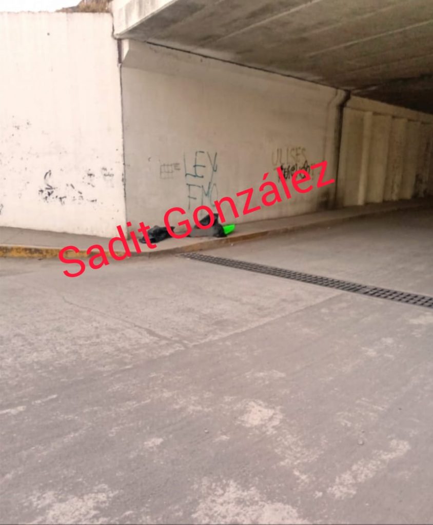 Dejan restos humanos con narcomensaje en San Martín Texmelucan