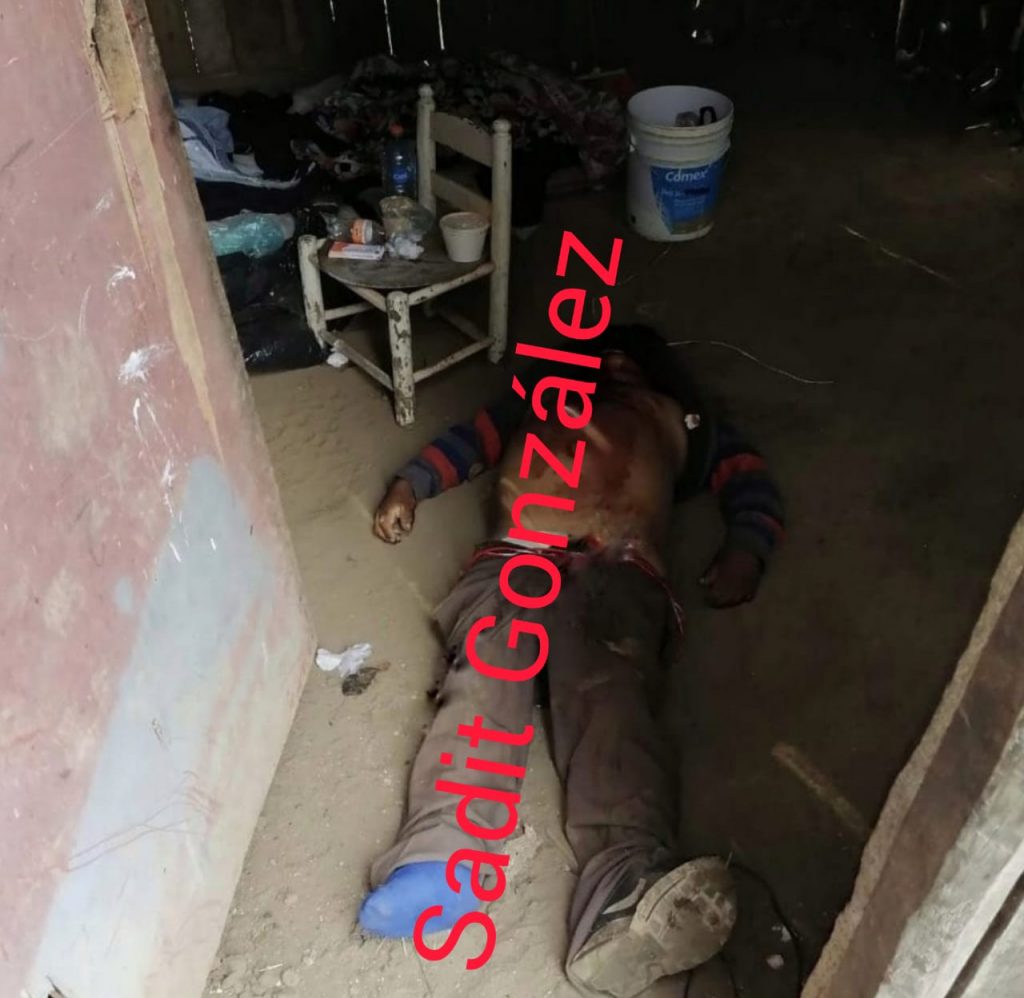 Lo matan de puñaladas en el cuello en Huauchinango
