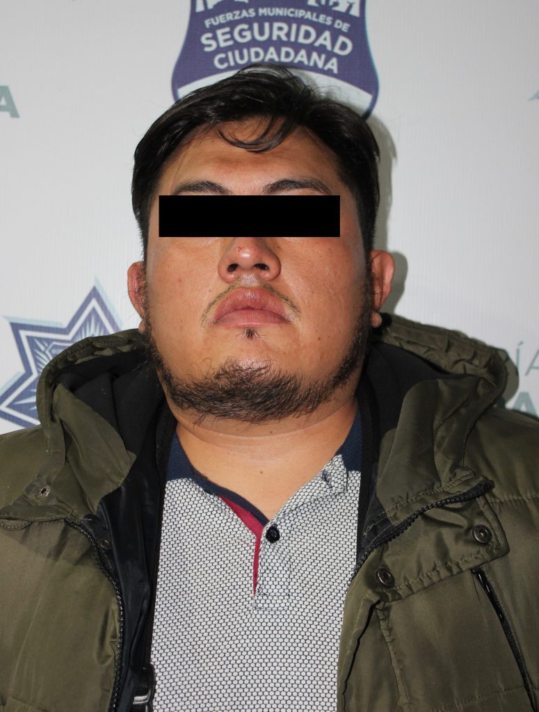 Exitosamente detuvo Policía Municipal de Puebla a tres probables asaltantes.