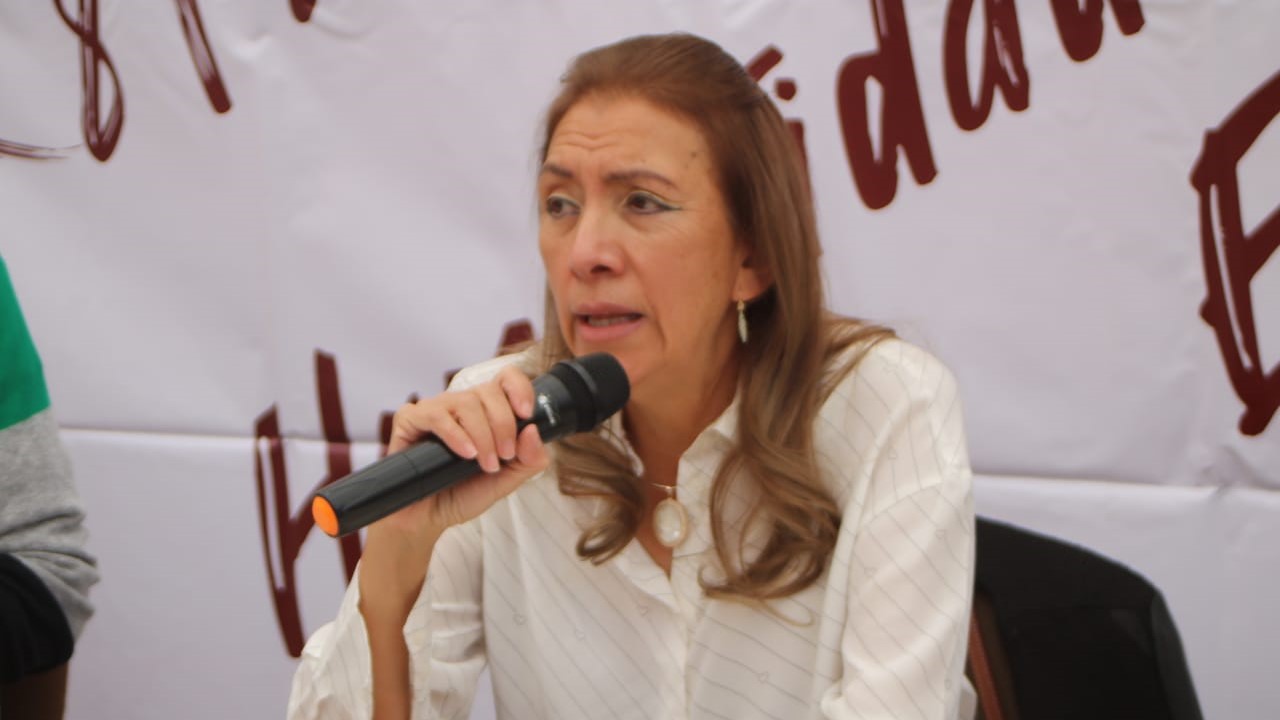 Crece irritación social contra el gobernador priista, por querer imponer a su ex secretaria de salud, como candidata de Morena a la gubernatura, señala FRL