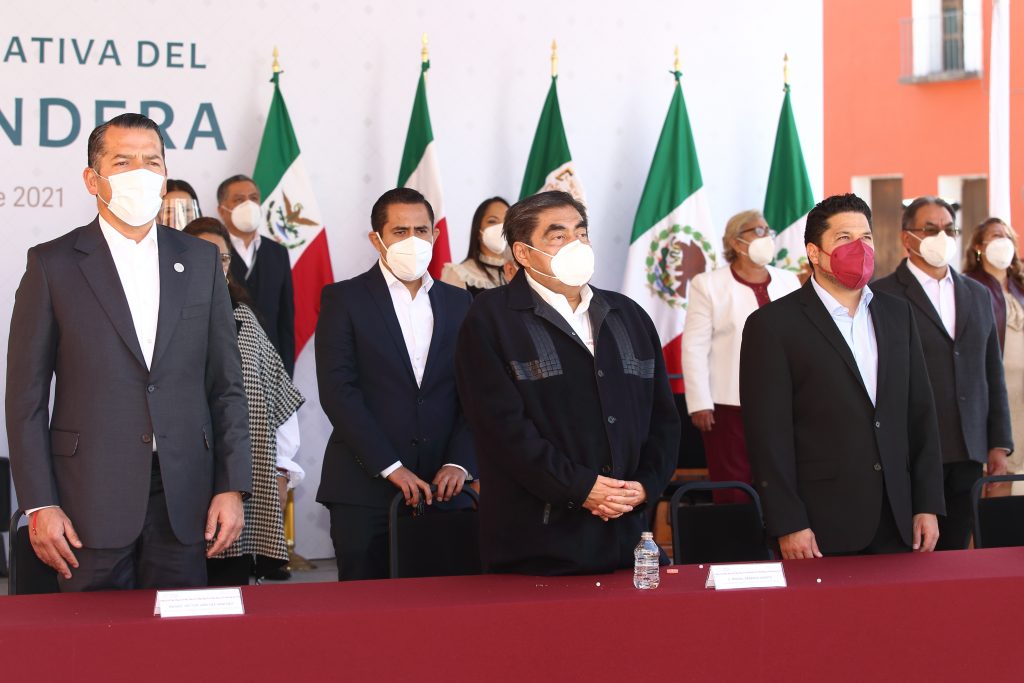En Puebla y México se acabaron los gobiernos de privilegios: Miguel Barbosa Huerta.