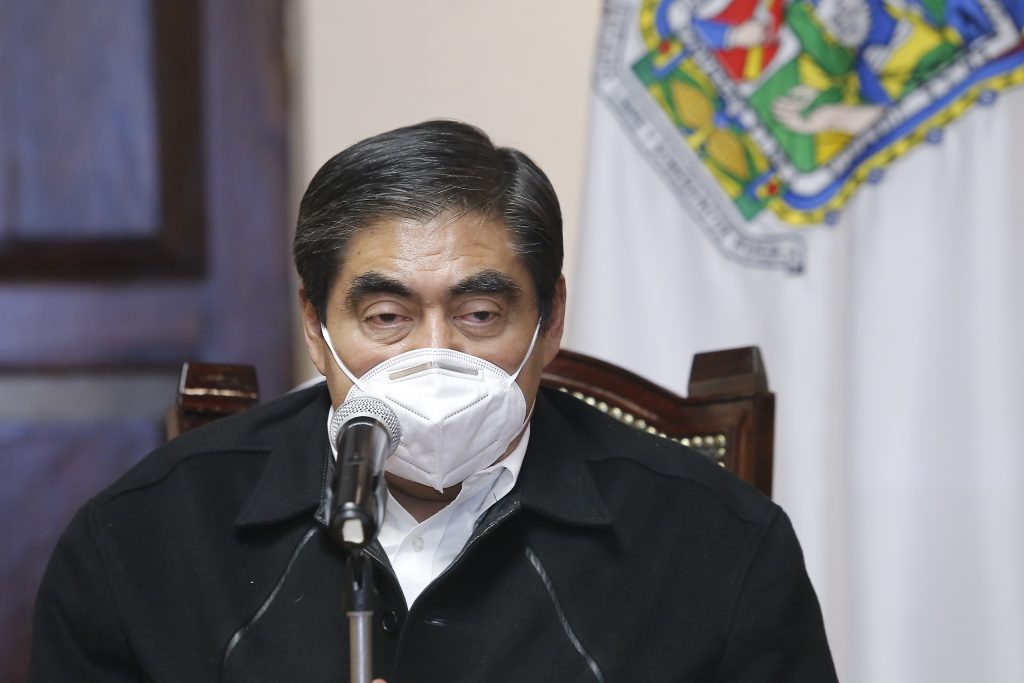 Llama Barbosa Huerta a la sociedad a redoblar esfuerzos para salir de la crisis sanitaria