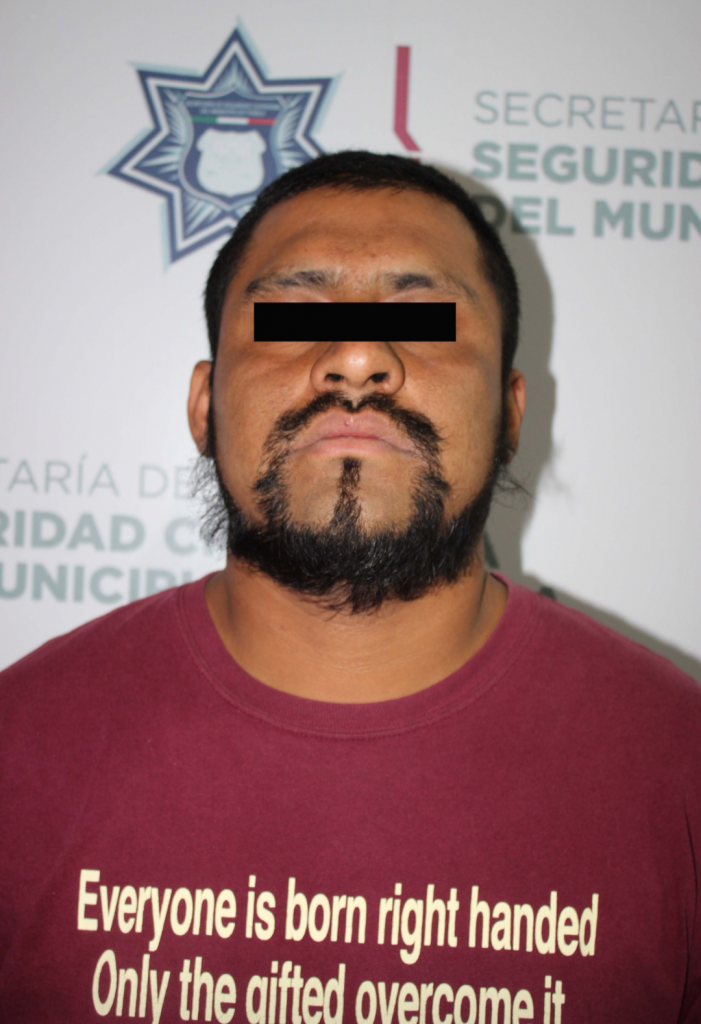 Detuvo Policía Municipal de Puebla a tres personas por robo a inmueble en construcción.