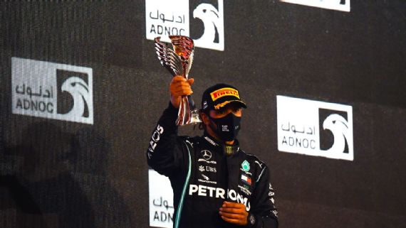 Lewis Hamilton renovó por un año con Mercedes