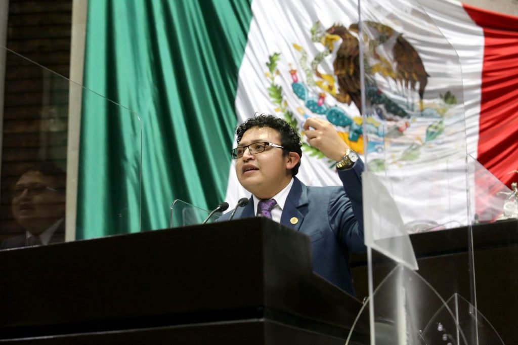 Presenta Edgar Guzmán iniciativa que expide la Ley General de las Personas Jóvenes