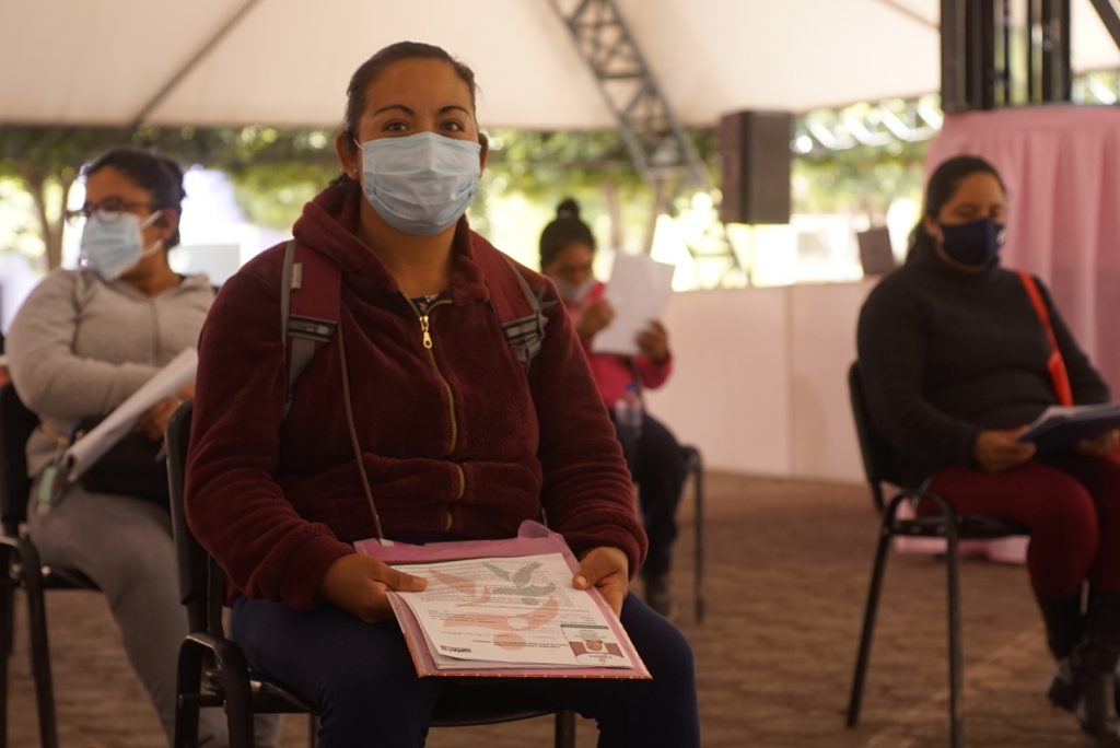 Inicia Supérate segunda etapa de distribución de apoyos familiares.