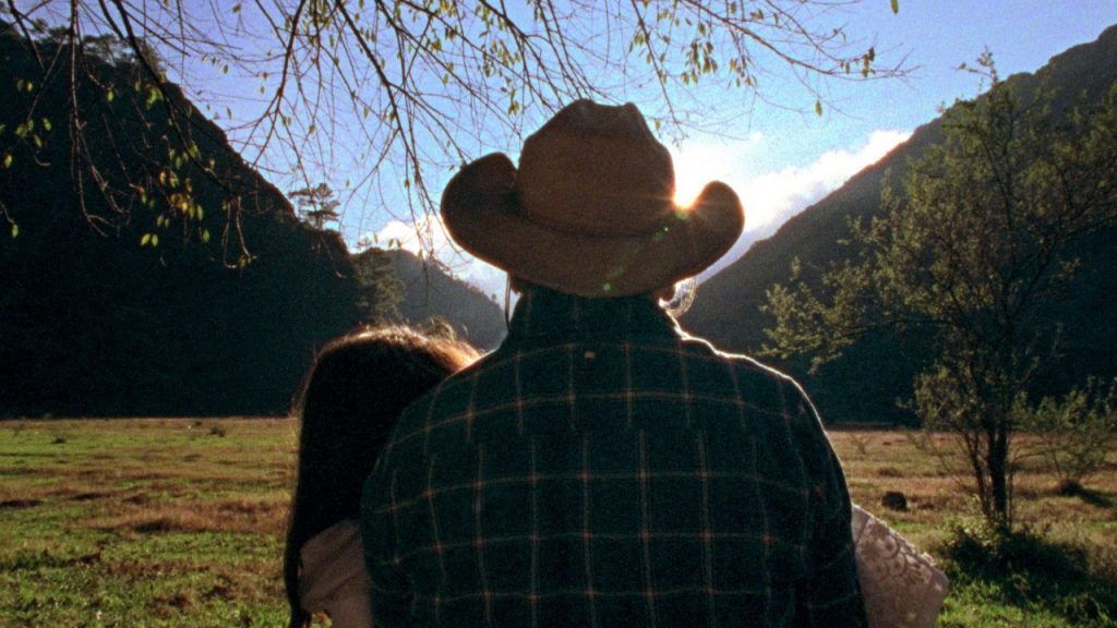 Se reestrenó en línea “Edén”, el cortometraje escrito y dirigido por Sergio Tovar Velarde