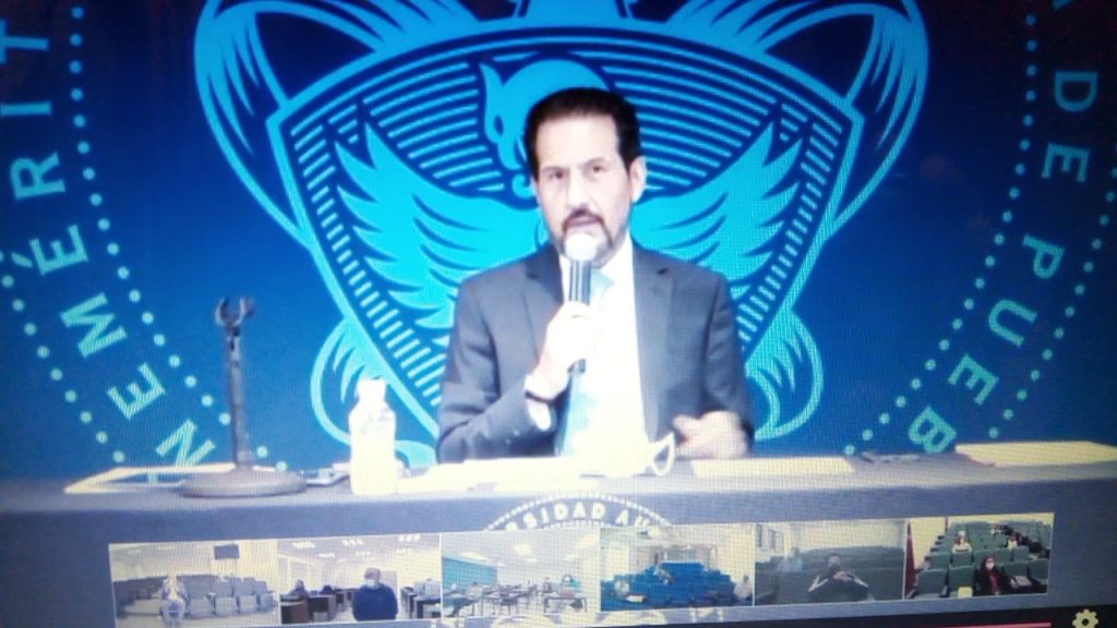 BUAP crea Coordinación General de Capacitación y el director será  el ex tesorero Óscar Gilbón