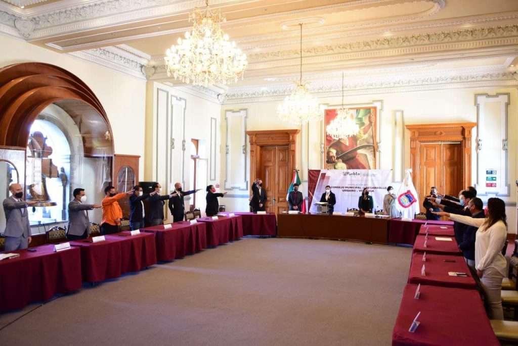 Instala Ayuntamiento de Puebla Consejo Municipal de Desarrollo Urbano y Vivienda