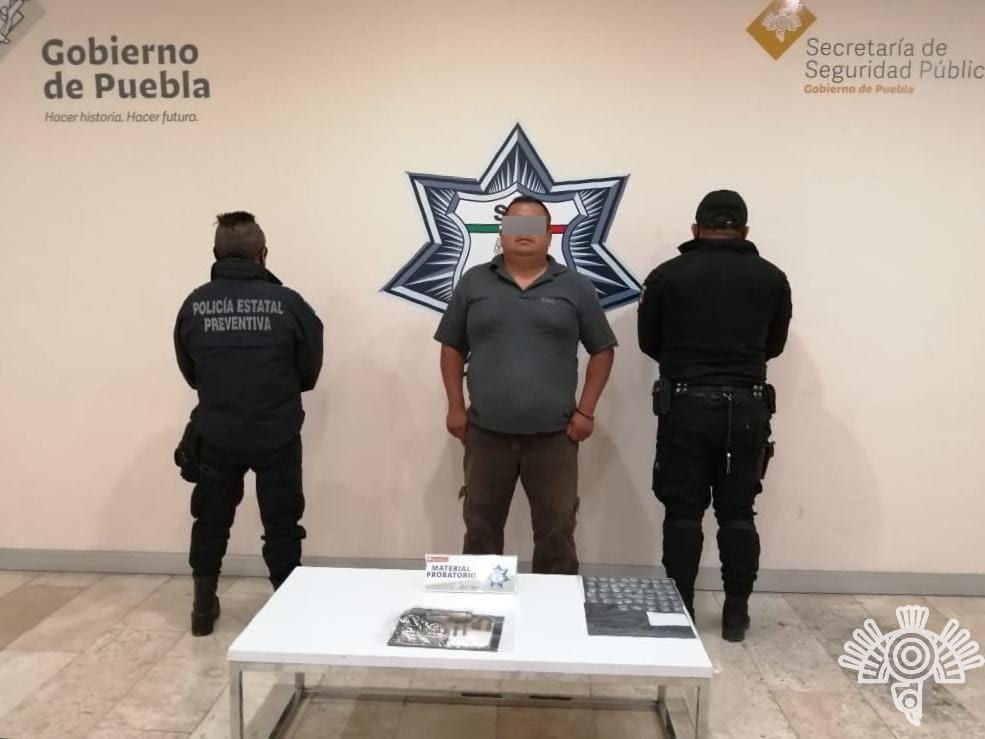 Con arma de fuego, Policía Estatal captura a hombre en Zapotitlán