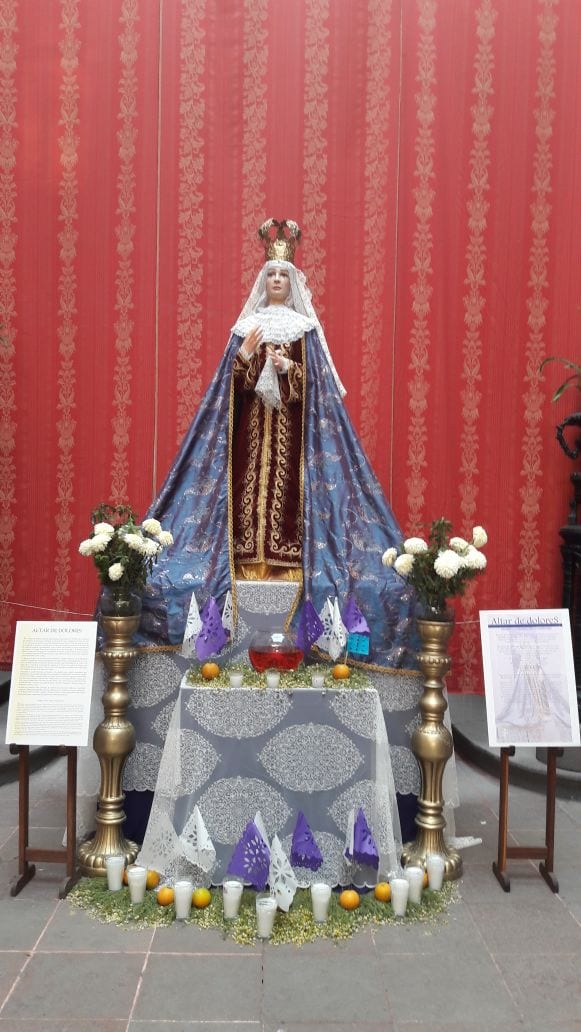 Altar de Dolores en el Museo Nacional de la Máscara