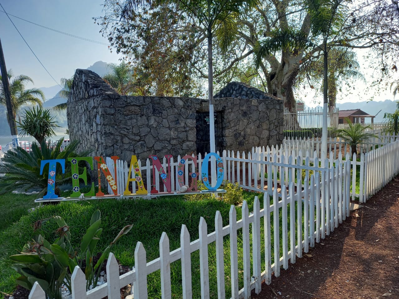 Edil auxiliar de Tenango de las Flores permite venta de alcohol y aglomeraciones