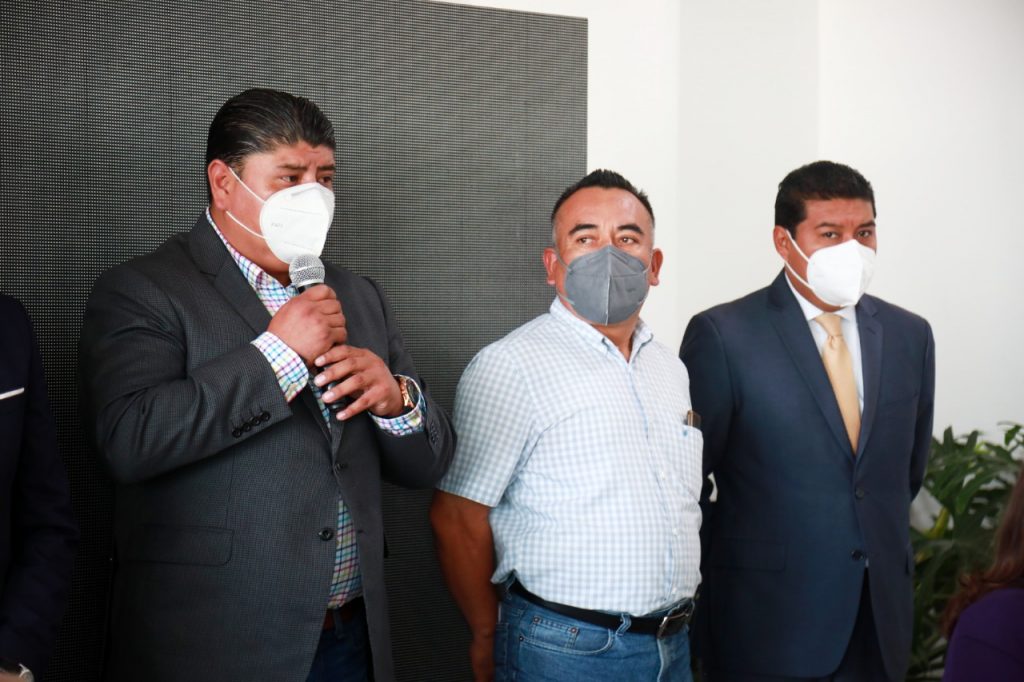 Roberto Maxil concreta cambios en el ayuntamiento de San Andrés Cholula