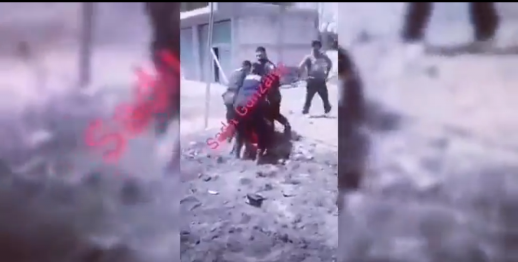 Video desde Puebla : Siguen los abusos de autoridad de policías; ahora fueron los de Izúcar de Matamoros