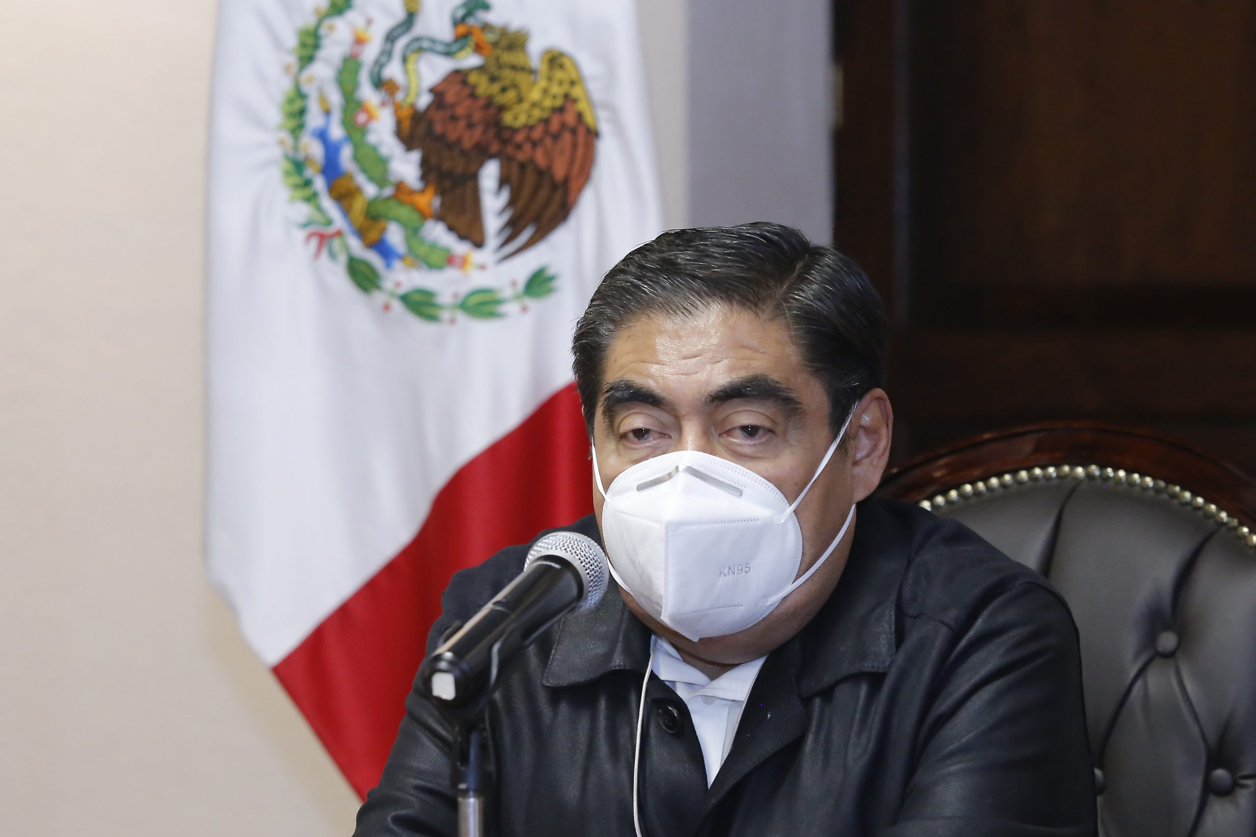 “Nunca más en Puebla notarías entregadas por los gobernadores”: Miguel Barbosa Huerta.