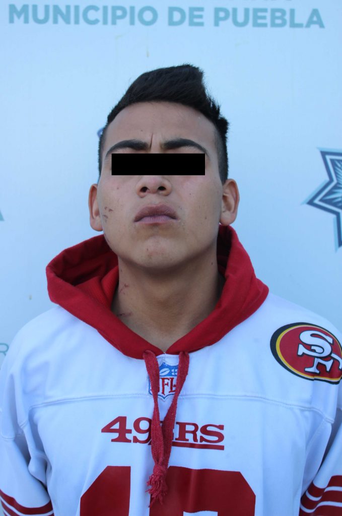 Detuvo Policía Municipal de Puebla a hombre en posesión de cerca de 50 gramos de posible cristal