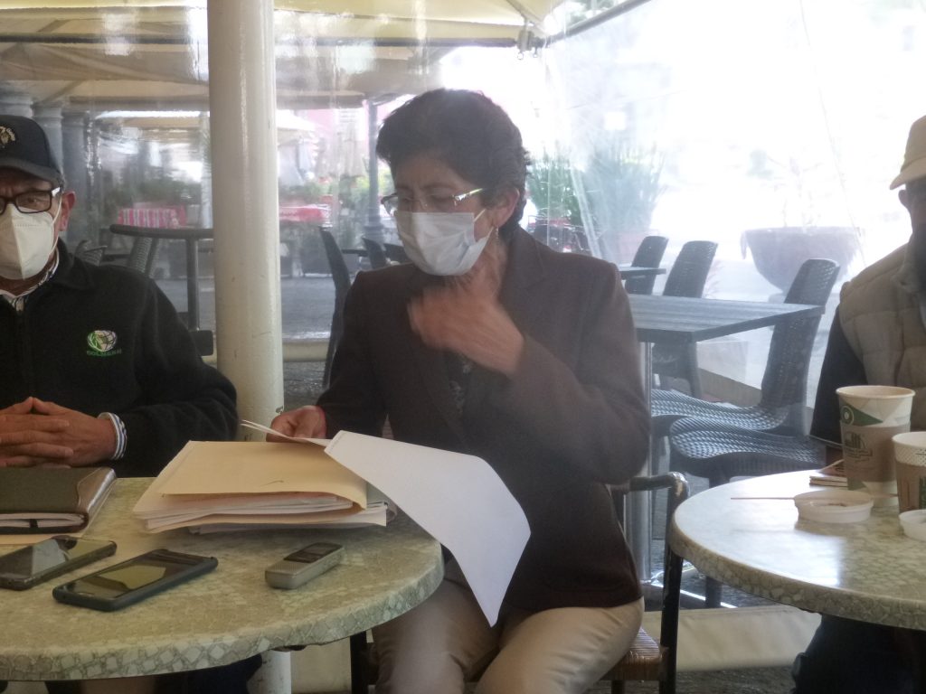 Ciudadanos de Tecamachalco piden que no sea demolida la secundaria Jesús Reyes Heroles