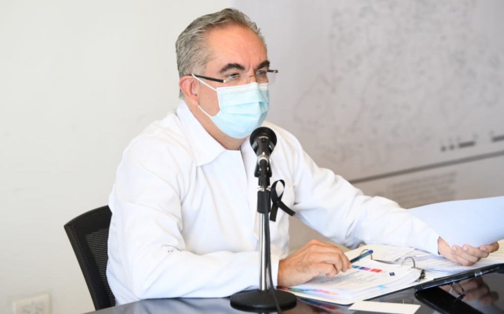 Video desde Puebla: En el fin de semana largo 79 decesos más por coronavirus en el estado, alertó el secretario de Salud