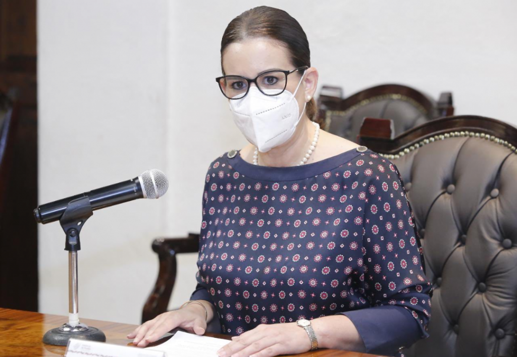 Video desde Puebla: Gobierno estatal publicó decreto para abrir salones sociales y casinos