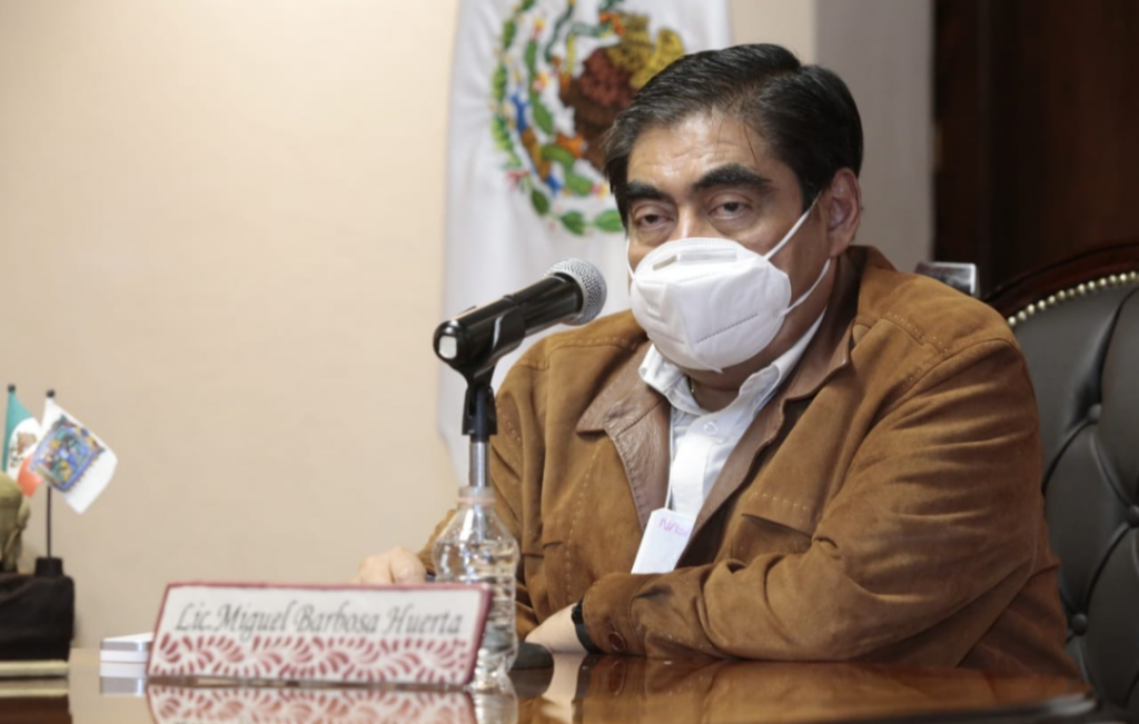 Video desde Puebla: Miguel Barbosa pide prudencia a los poblanos ante la jornada de vacunación
