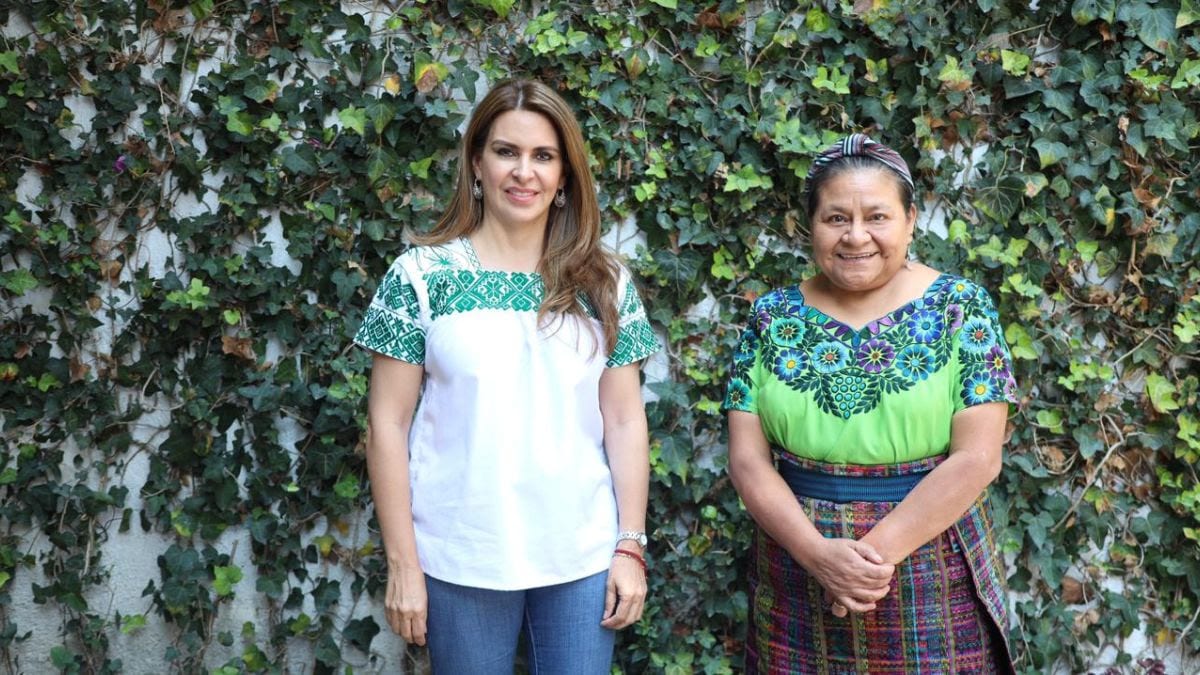Carolina Viggiano y Rigoberta Menchú intercambian opiniones sobre el avance de los movimientos feministas y las conquistas de los derechos de las mujeres indígenas en nuestro país