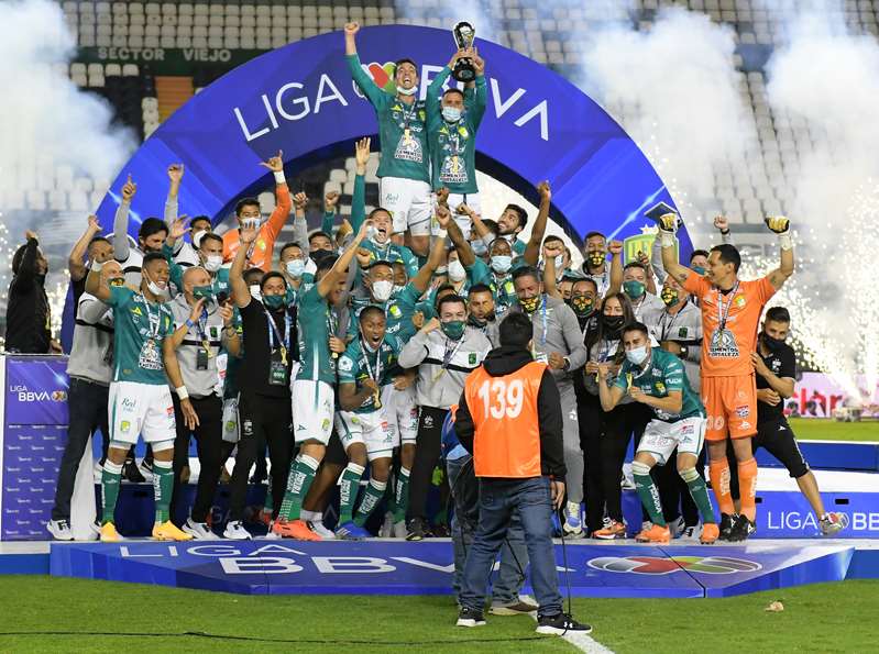 Campeón León remonta y logra tercer triunfo consecutivo en México