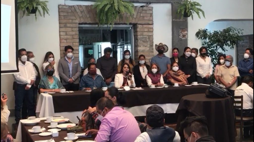 Tonantzin Fernández dice que ella y no Julio Lorenzini ganó la encuesta como aspirante de Morena en San Pedro Cholula