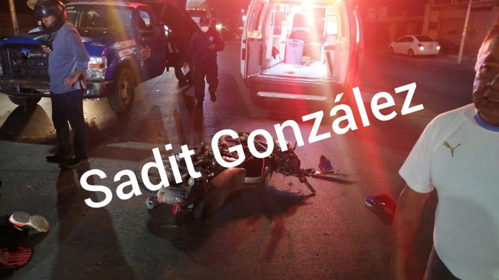 Embisten a motociclista en Amozoc
