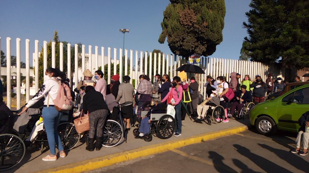 Comienza la aplicación de la vacuna contra el covid-19 en la zona norte de la capital