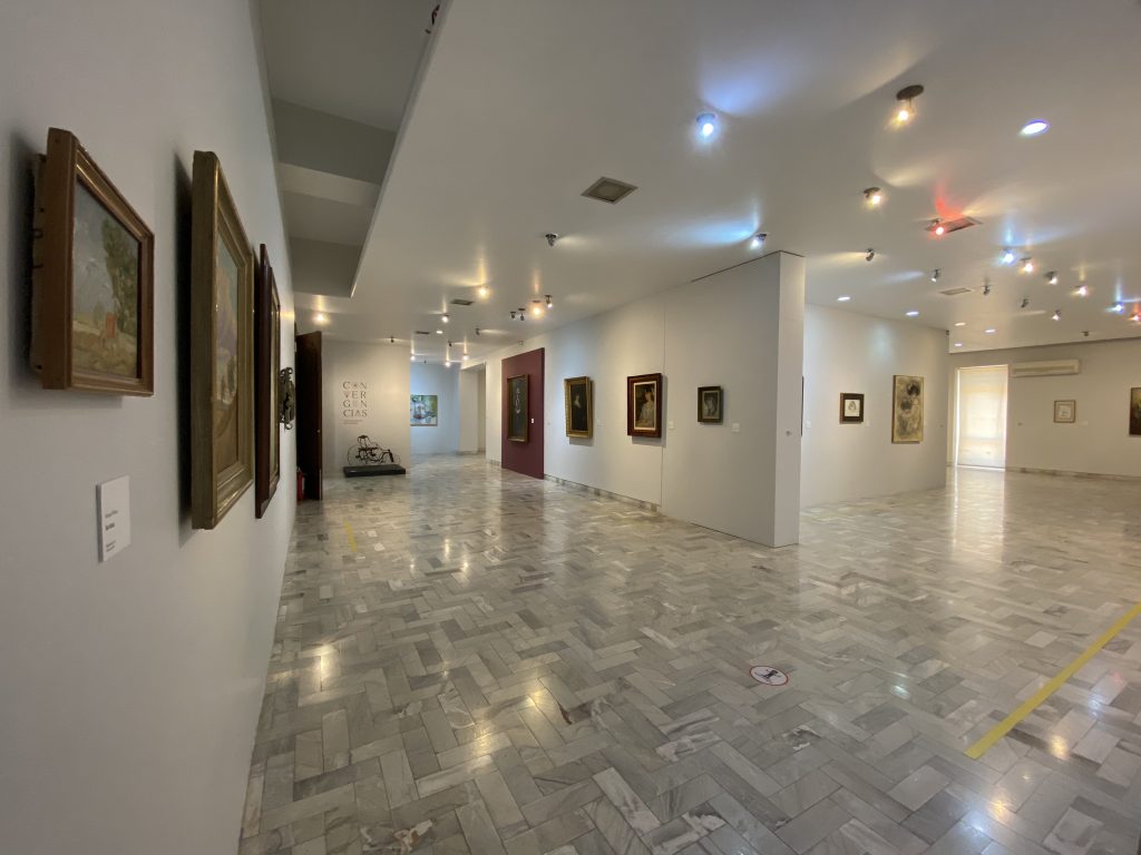 Recorrido Nocturno en el Museo Francisco Cossío