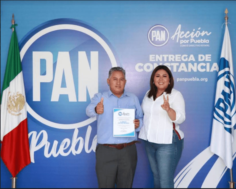 Entrega PAN constancia de candidatura a Ismael Castro Velasco para contender por la presidencia municipal de Juan N Méndez