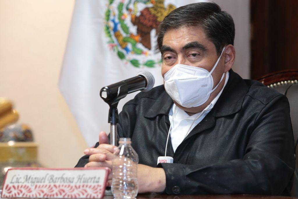 Anuncia Barbosa Huerta apertura del estadio Cuauhtémoc.