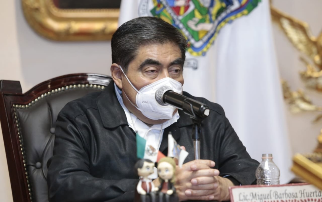 Video desde Puebla: Gobernador Barbosa informó que se hará inventario de las lajas retiradas por Sedatu en el Centro Histórico