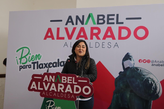 Anabel Alvarado Varela propone apoyar el turismo en Tlaxcala capital
