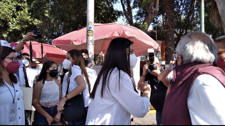 Video desde Puebla: Claudia Rivera Vivanco arranca campaña en San Pablo Xochimehuacan