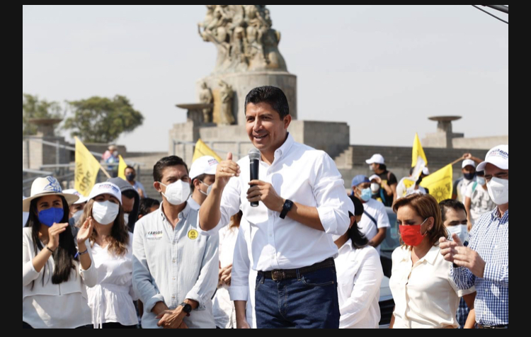 Video desde Puebla: Ambulantaje, señal de ingobernabilidad, acusó Eduardo Rivera