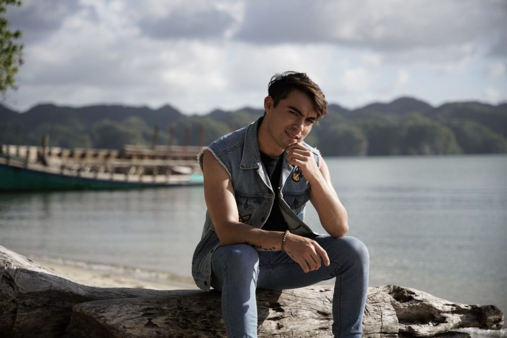 Deniss Arana, de la Tribu Jaguares, abandonó por decisión propia “Survivor México”